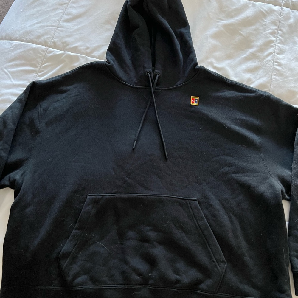 Black Nike women’s hoodie